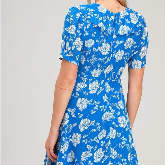 Lulus’ Blue Floral Dress - Picture 2 of 4